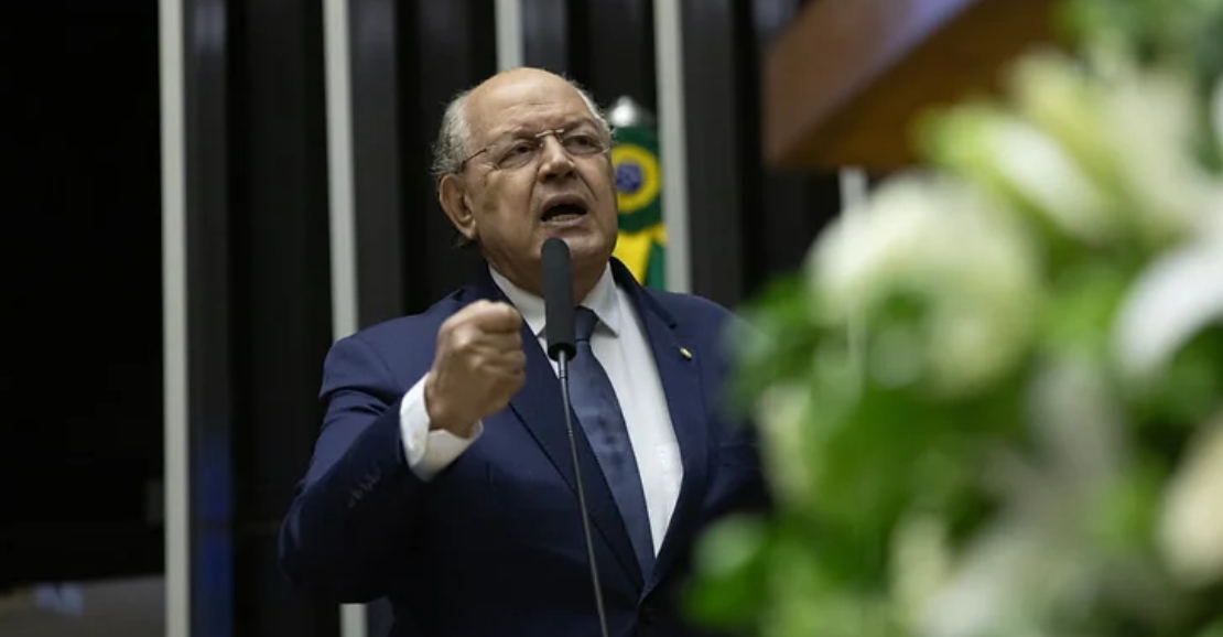 O Brasil precisa se livrar do extremismo ideológico