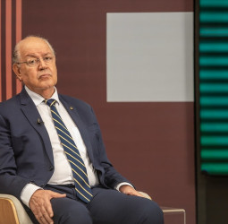 Hauly propõe solução para combater contas fantasmas nas redes sociais