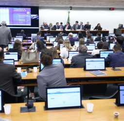 Isenção até R$ 5 mil parece justiça, mas é ilusão eleitoral!