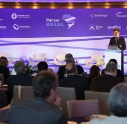 Pensar Brasil 2025 discute papel do orçamento público na redução das desigualdades