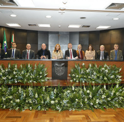 Câmara dos Deputados registra Voto de Louvor à nova Diretoria da APMP