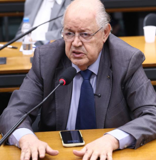 Receita Federal confirma que participantes pré-2005 podem optar pelo regime regressivo