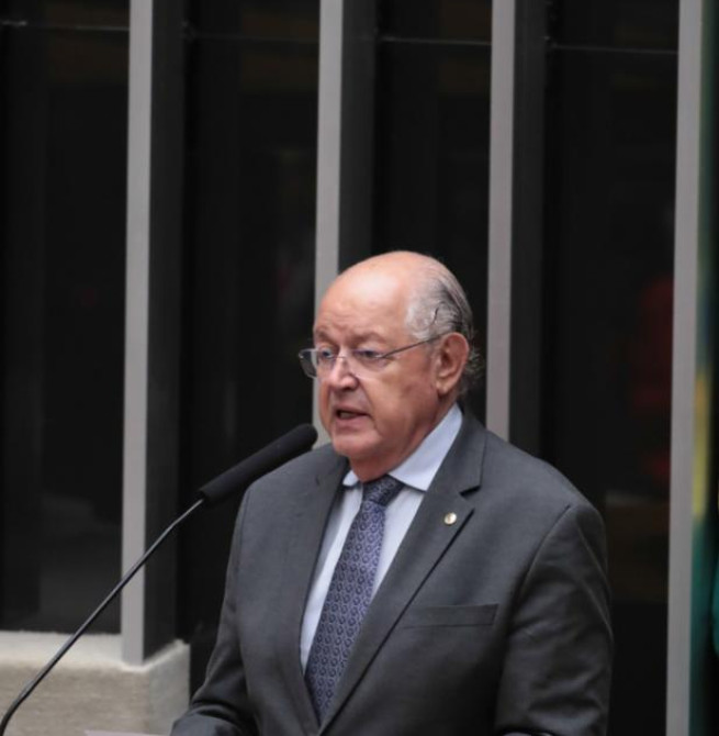 O Brasil falhou no básico: moradia, saúde e educação